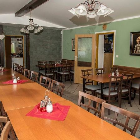 Hotel U Lip Trojanovice Frenštát pod Radhoštěm Esterno foto