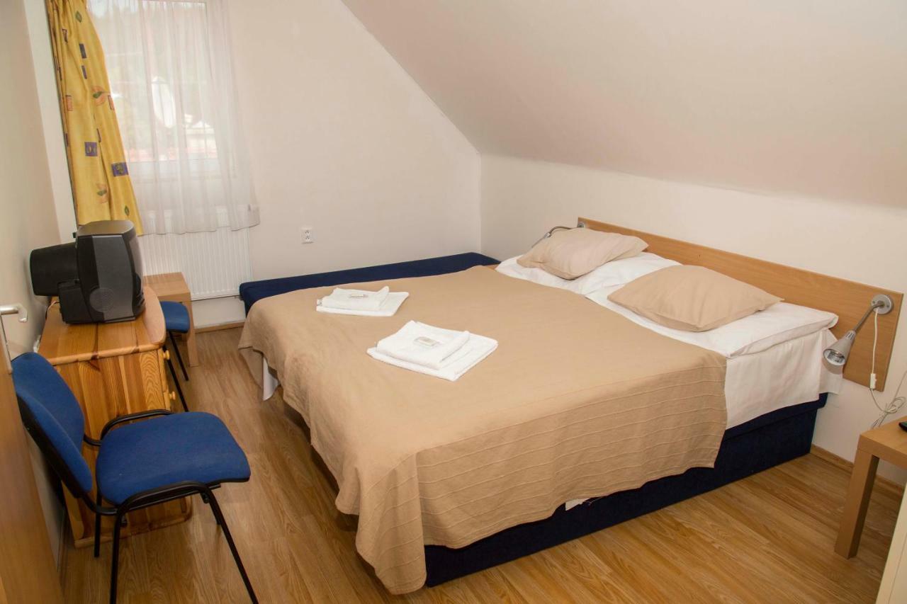 Hotel U Lip Trojanovice Frenštát pod Radhoštěm Esterno foto
