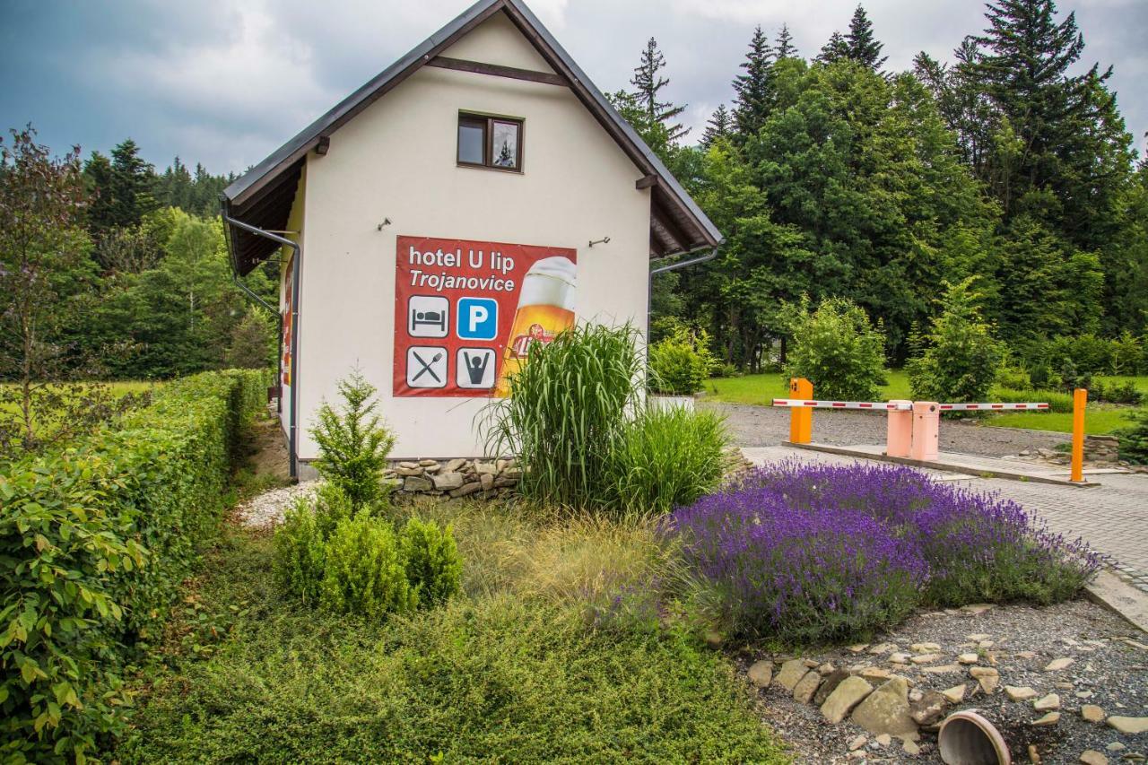 Hotel U Lip Trojanovice Frenštát pod Radhoštěm Esterno foto